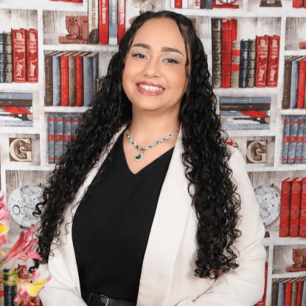 Foto de Dra. BIANCA SILVA
